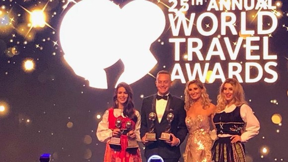 Bốn giải thưởng quan trọng gọi tên JW Marriott Phu Quoc Emerald Bay tại World Travel Awards 2018 ảnh 2