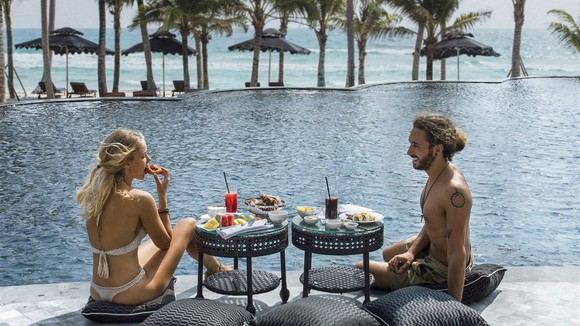 Bốn giải thưởng quan trọng gọi tên JW Marriott Phu Quoc Emerald Bay tại World Travel Awards 2018 ảnh 1