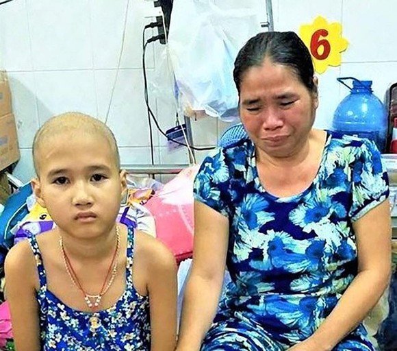 Cha mẹ khuyết tật, con bệnh ung thư máu ảnh 1