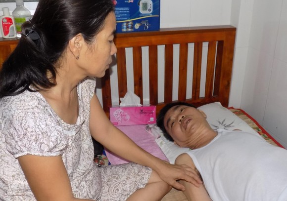 Thầy giáo 3 năm mắc bệnh hiểm nghèo ảnh 1