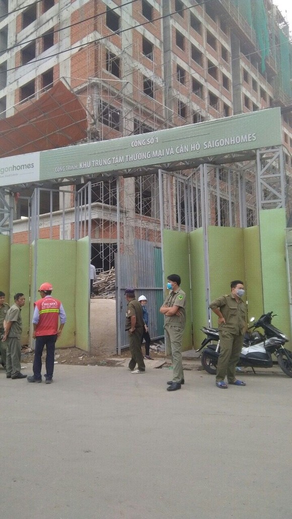 Rơi từ tầng 10 công trình Saigon Homes, 2 công nhân tử vong ảnh 4