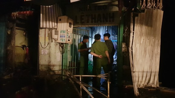 Cháy dãy trọ, một nữ công nhân tử vong ảnh 9
