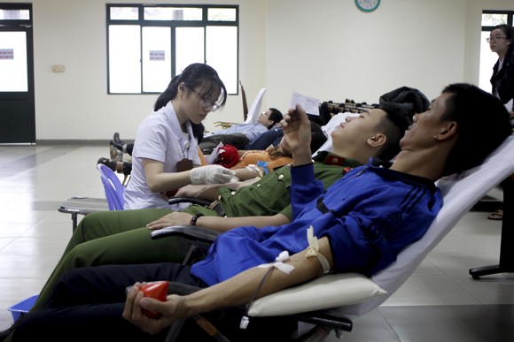 Đà Nẵng: Hiến máu tình nguyện dịp Tết Kỷ Hợi 2019 ảnh 2