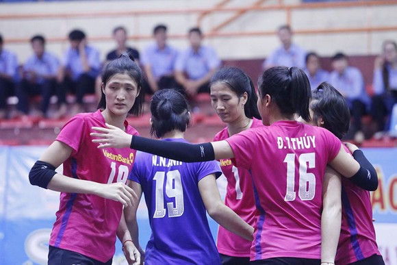 Cúp bóng chuyền trẻ các CLB 2018: Căng như dây đàn ảnh 1