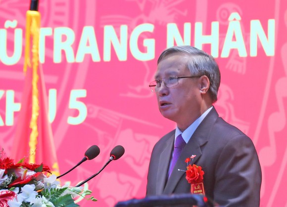 Văn phòng Khu ủy Khu V đón nhận danh hiệu Anh hùng Lực lượng vũ trang nhân dân ảnh 1