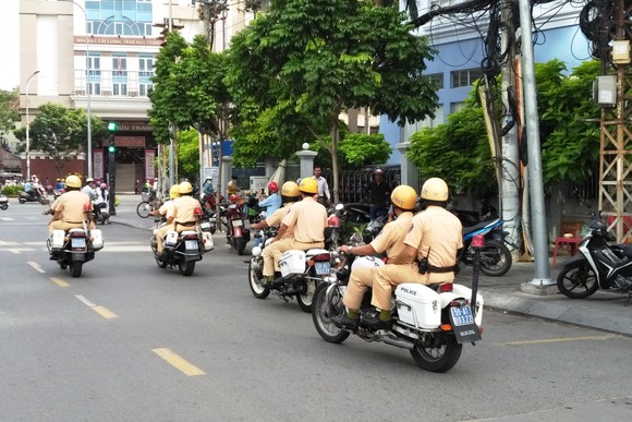 Tổng kiểm soát phương tiện ở TPHCM: Tránh 'đầu voi đuôi chuột' ảnh 2