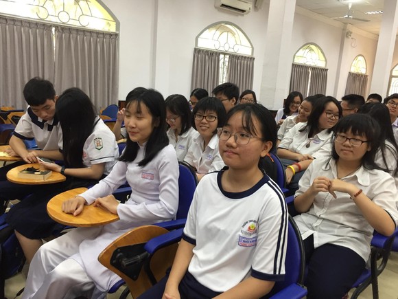 TPHCM: 117 học sinh tham gia đội tuyển học sinh giỏi dự thi cấp quốc gia ảnh 1