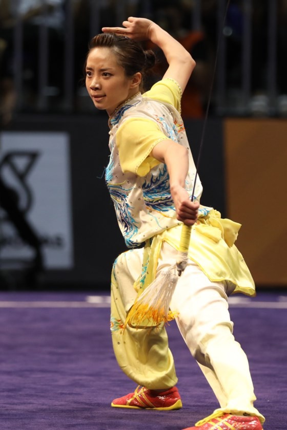 Duong Thuy Vi bags first gold medal at SEA Games 29 ảnh 1