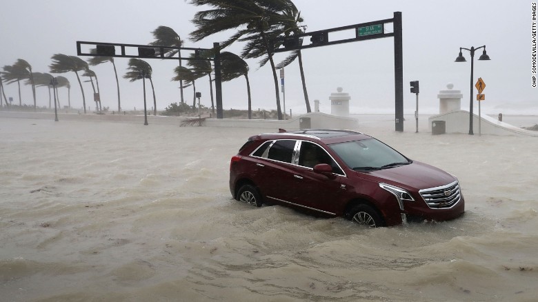 Bão Irma trút cơn thịnh nộ xuống Florida ảnh 4