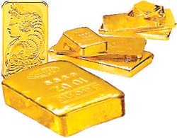 Domestic Gold Price Rockets To Vnd13 29 Mil A Tael Economy Sggp Gold Price In Viet Nam Followed The Global One To Increase Remarkably On July 17 However Domestic Market Is Witnessing Signs Of Speculation