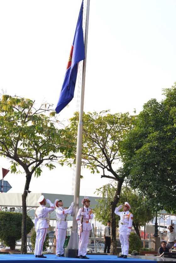 Kỷ niệm 50 năm thành lập ASEAN tại TPHCM ảnh 4