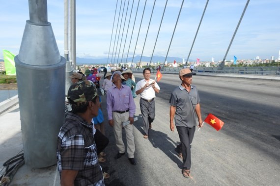Nhat Le 2 Bridge officially opened to traffic ảnh 1