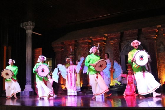 APEC ministers' excellency experience cultural heritage of Quang Nam ảnh 5