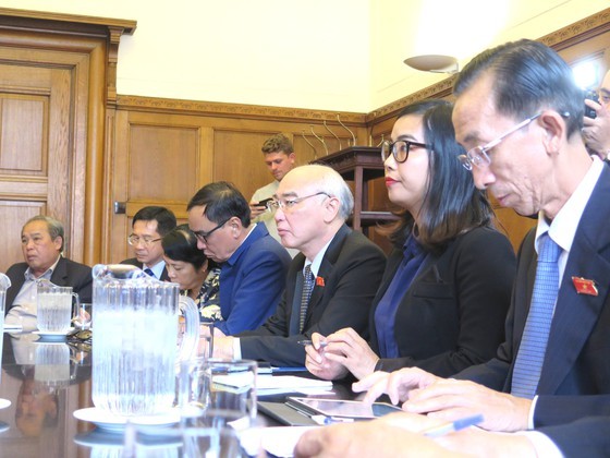 NA delegation of HCMC begins working trip to Denmark ảnh 1