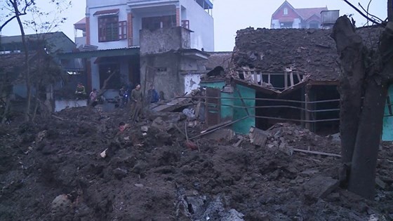 Nine causalities reported after big explosion in Bac Ninh province ảnh 1
