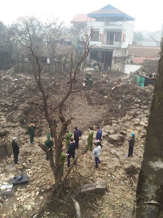 Nine causalities reported after big explosion in Bac Ninh province ảnh 3