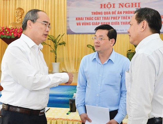 HCMC determines to eliminate illegal sand mining ảnh 1