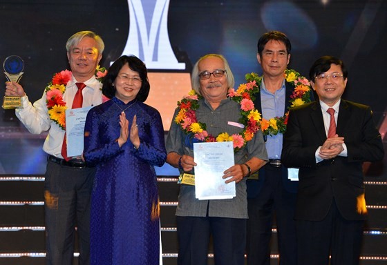 HCMC honors inspiring creators with reputable award for first time ảnh 4