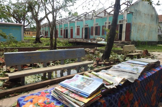 Quang Binh province destroyed after storm ảnh 6