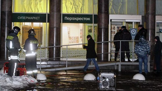 10 hurt in Saint Petersburg supermarket bombing ảnh 1