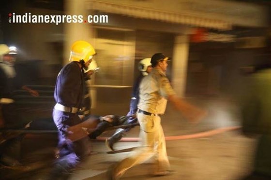 Fire in Mumbai kills at least 15 people: Indian police ảnh 1