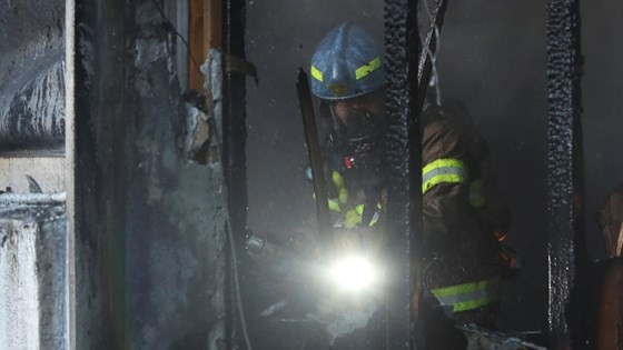 33 dead in South Korea hospital blaze: firefighters ảnh 2