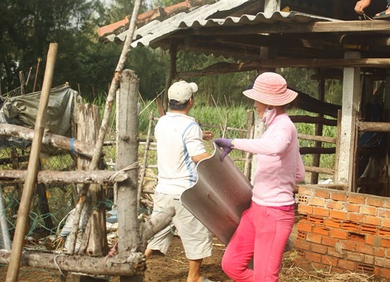 Floodwater levels in Quang Ngai’s rivers slowly decreasing: Center ảnh 4