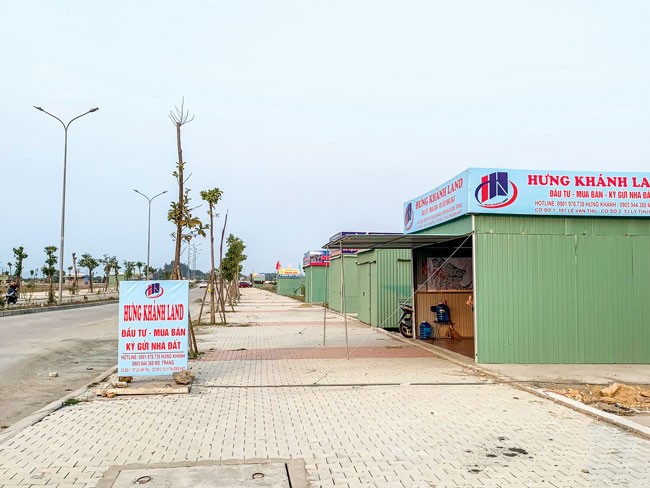 Tháo chạy về vùng ven, tỉnh lỵ ảnh 1