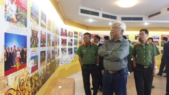 Triển lãm hợp tác phòng chống tội phạm của công an Campuchia- Lào- Việt Nam ảnh 2