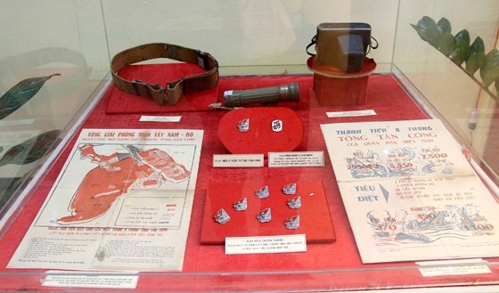 Trưng bày hơn 250 tư liệu, hiện vật tại chuyên đề "50 năm - Nhớ mãi mùa xuân 1968" ảnh 1