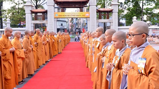 Pháºt giáo Viá»t Nam có nhiá»u Äóng góp quan trá»ng và o sá»± phát triá»n cá»§a Äất nưá»c ảnh 2