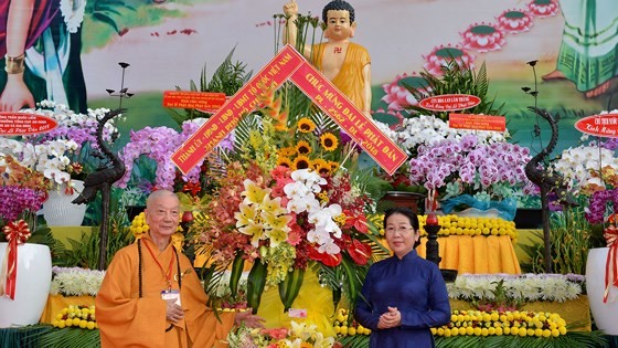 Pháºt giáo Viá»t Nam có nhiá»u Äóng góp quan trá»ng và o sá»± phát triá»n cá»§a Äất nưá»c ảnh 5