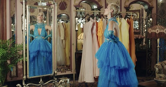Katy Perry wears a new dress by Nguyen Cong Tri in her MVÂ âImmoral Flameâ.