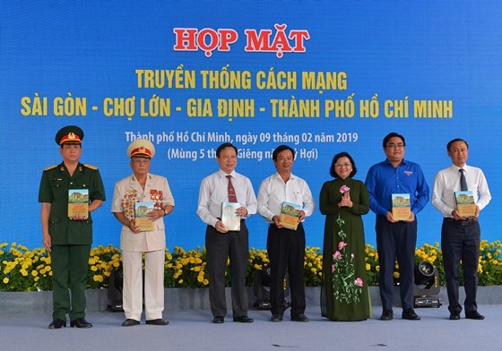 Há»p mặt truyá»n thá»ng Cách mạng Sà i Gòn - Chợ Lá»n - Gia Äá»nh- TPHCM ảnh 7