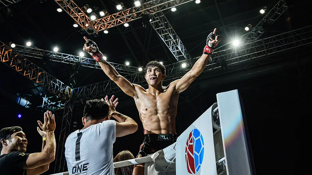 Võ sĩ Nguyễn Trần Duy Nhất từng xuất hiện lần đầu ở ONE Championship hồi tháng 9.