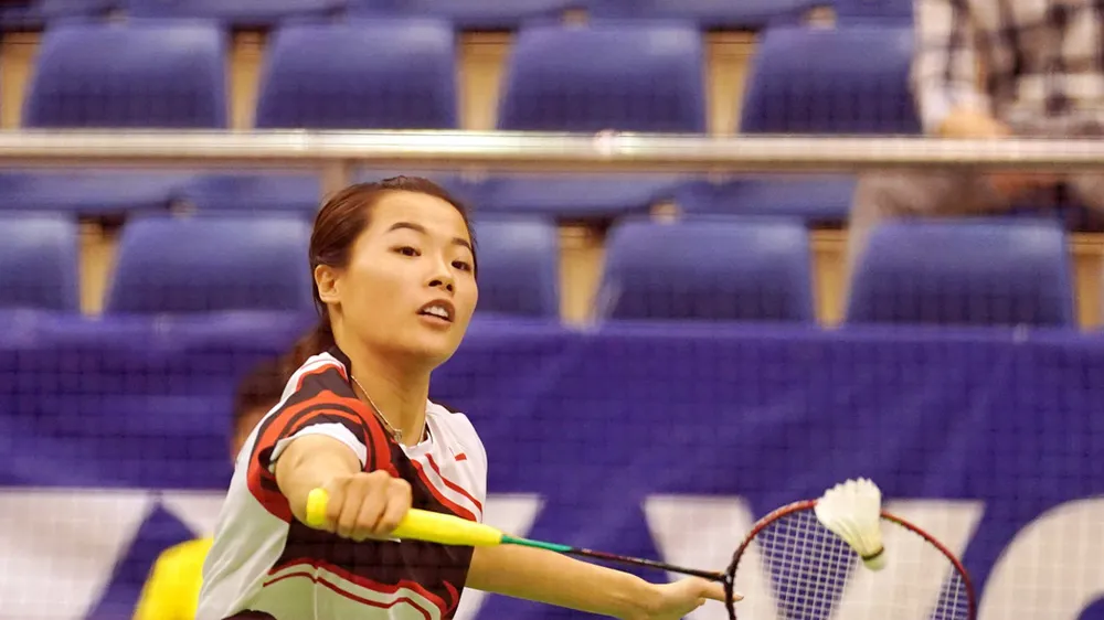 Tay vợt Nguyễn Thuỳ Linh.