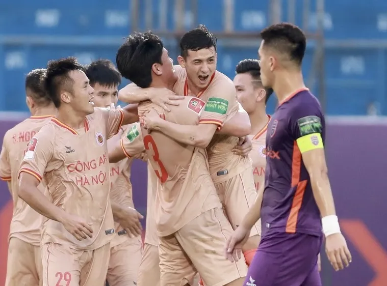 Công an Hà Nội FC giành trọn 3 điểm trên sân Bình Dương vào chiều 12-4. Ảnh: DŨNG PHƯƠNG