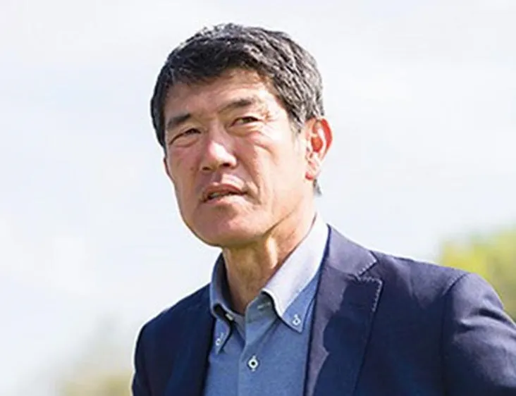Ông Takeshi Koshida