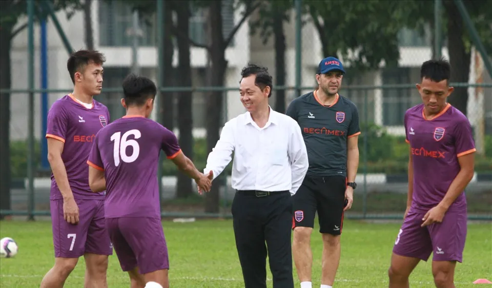 Ông Hồ Hồng Thạch. Ảnh: KHẢ HÒA