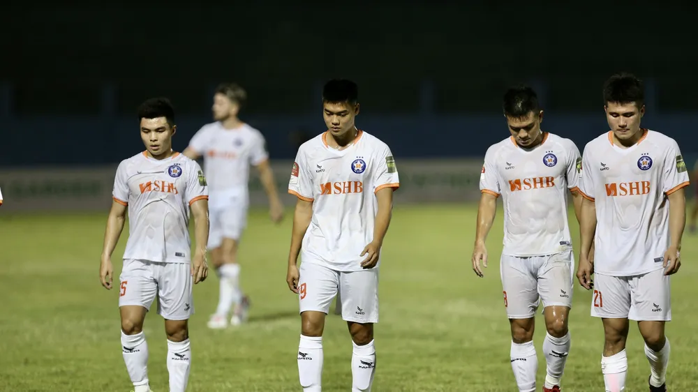 Đà Nẵng chia tay V-League sau hành trình 20 năm. Ảnh: DŨNG PHƯƠNG
