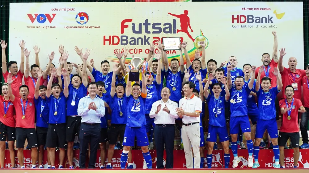 Thái Sơn Nam TPHCM nâng cao danh hiệu Futsal Cúp quốc gia 2023.