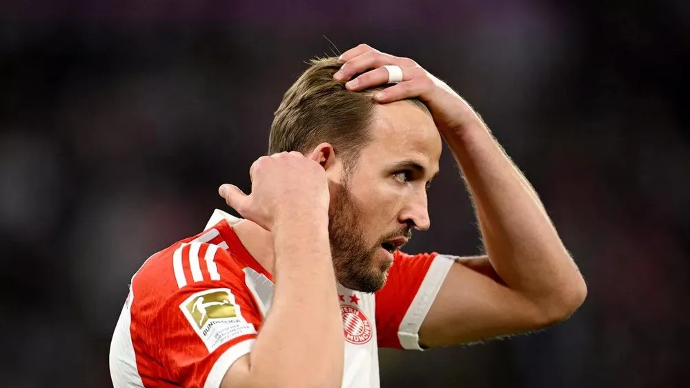 Harry Kane thất vọng trong màu áo Bayern Munich