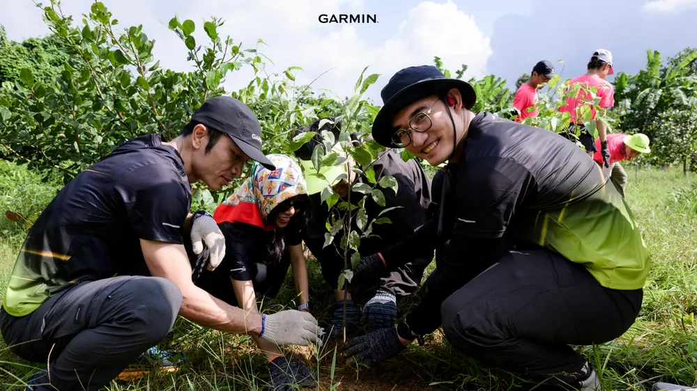 Garmin Việt Nam mở rộng hành trình sống khỏe bằng chương trình trồng 1.000 cây bản địa.