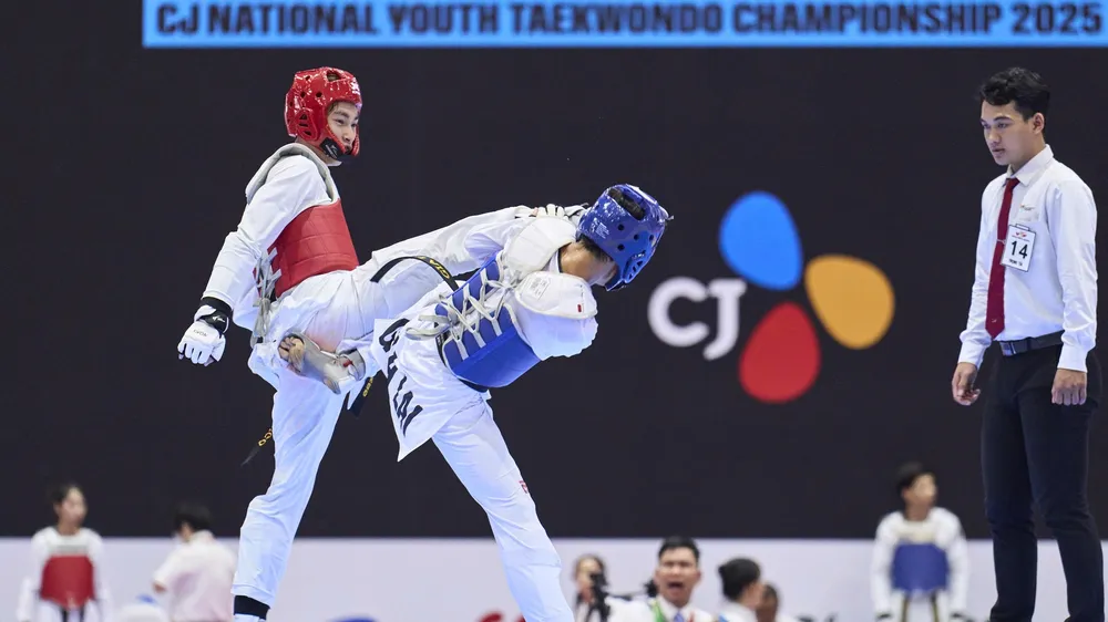 Các võ sĩ thi đấu tại giải vô địch Taekwondo các lứa tuổi trẻ quốc gia - CJ 2025. Ảnh: TKF