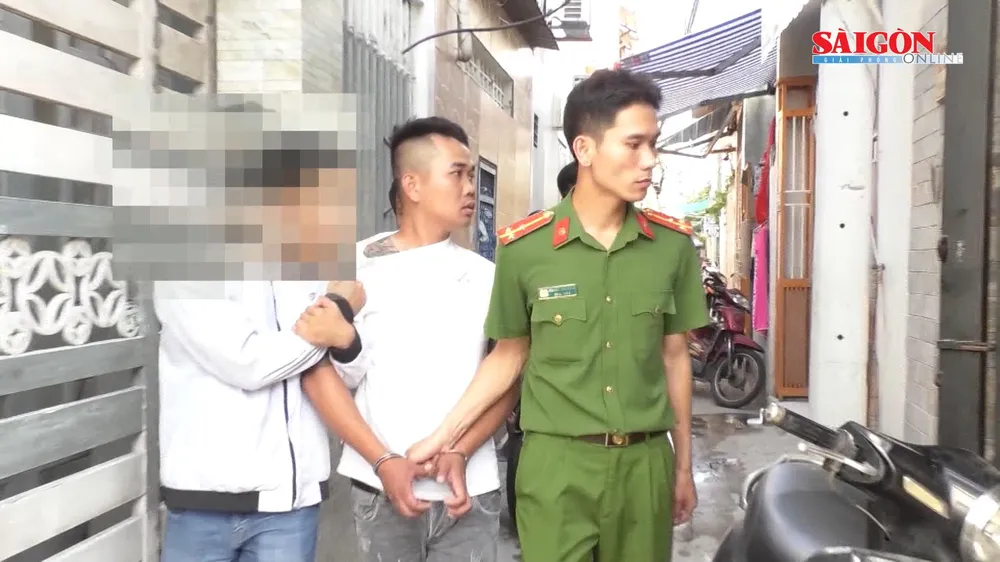 Đà Nẵng: Triệt phá đường dây cá độ triệu đô có súng, lựu đạn