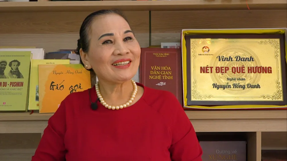 NNND Hồng Oanh hò ví, giặm Nghệ Tĩnh - Người truyền lửa và khát khao lan tỏa “kho báu dân gian”