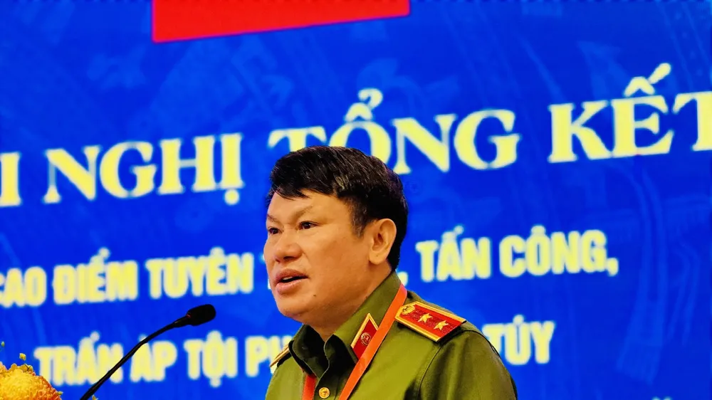 Podcast bản tin tối 29-11: Người nước ngoài vào Việt Nam tạo vỏ bọc để buôn bán ma túy