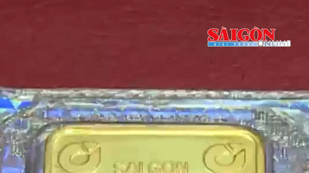 Sáng 7-5, vàng miếng SJC được Công ty SJC và Tập đoàn Phú Quý cùng tăng 1,5 triệu đồng/lượng cả 2 chiều mua và bán.