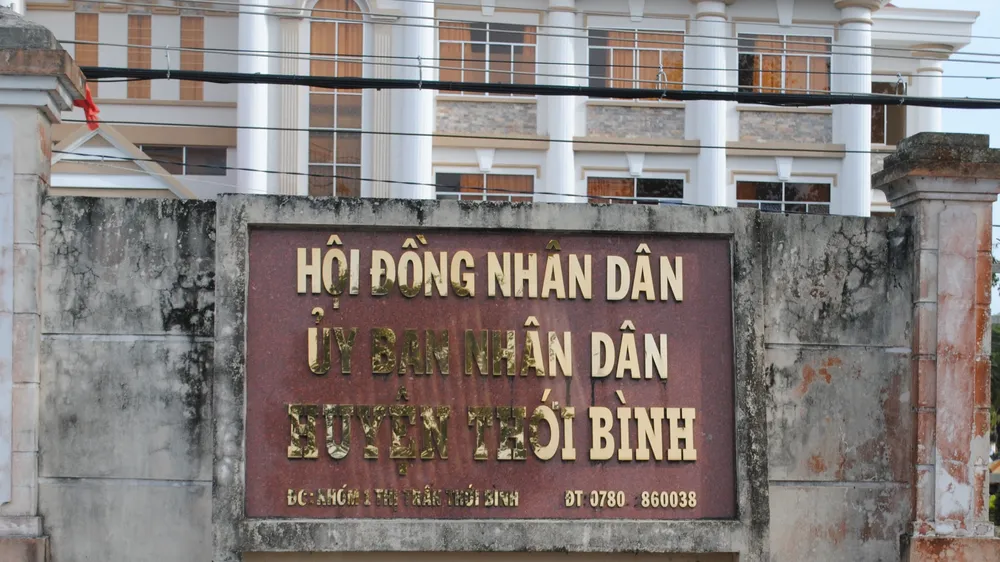 Trụ sở UBND huyện Thới Bình