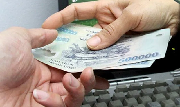 Cán bộ văn phòng đăng ký đất đai bị khởi tố vì nhận 3 triệu đồng “bôi trơn”